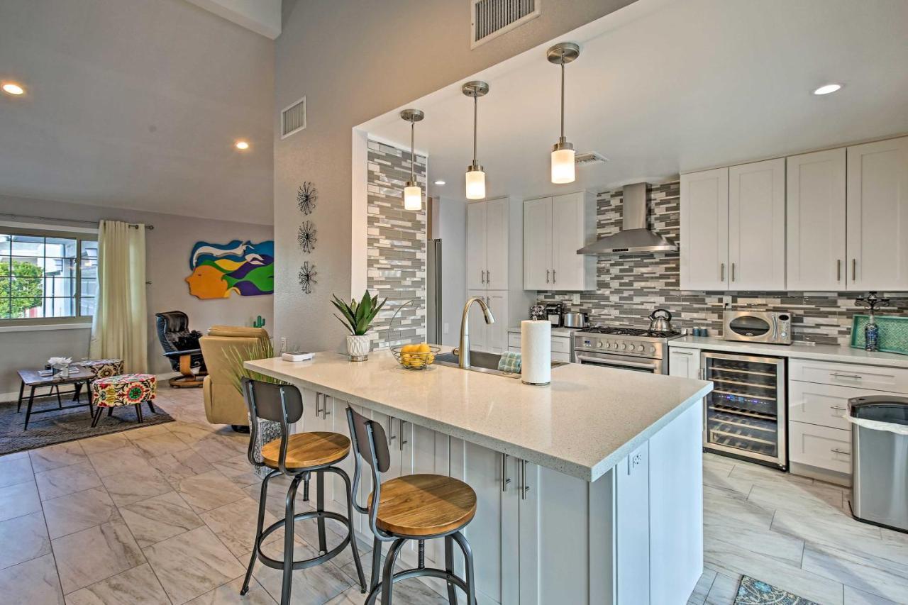 Pet-Friendly Palm Springs Escape With Heated Pool! Villa ภายนอก รูปภาพ